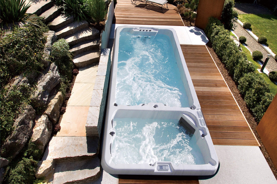 dual chamber swim spa in ourdoor